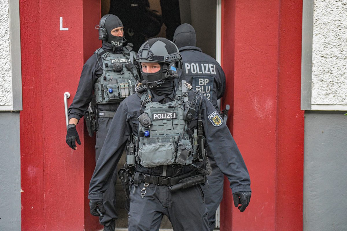 Berlin: Drogen-Razzia Im Ganzen Stadtgebiet - Mehrere Festnahmen ...