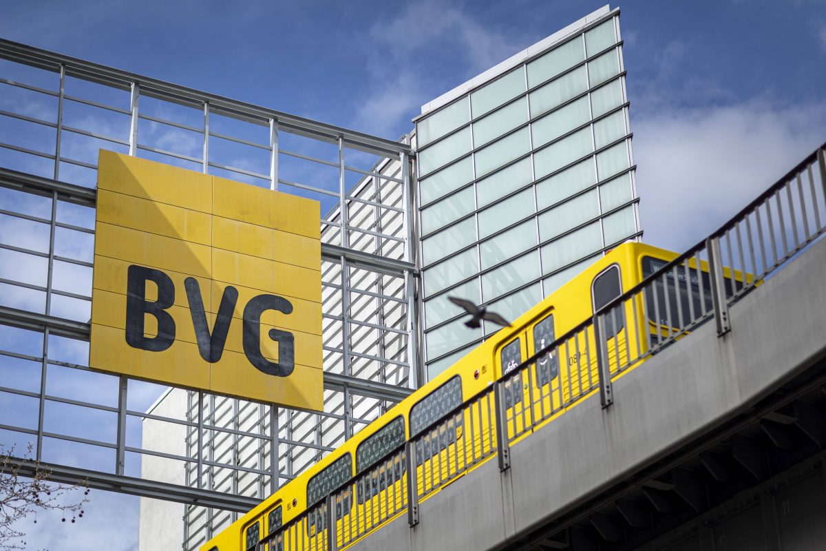 BVG: Neuer Streik-Aufruf - U-Bahnen Und Busse Stehen Auch Montag Still ...