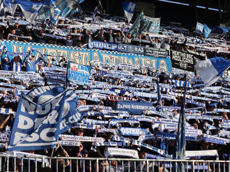 Hertha BSC: „Um Himmels Willen“ – Fans fallen beim Anblick vom Glauben ab