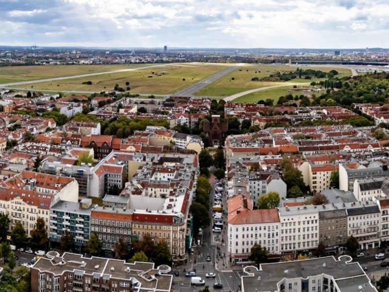 Tempelhofer Feld: Architekten gehen auf die Barrikaden