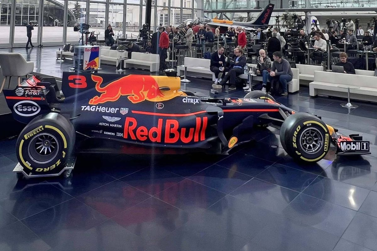 Red Bull prÃ¤sentiert sein neues Formel-1-Auto.