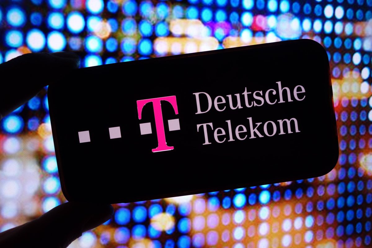 Telekom-Kunden erhalten aktuell eine dubiose Nachricht.